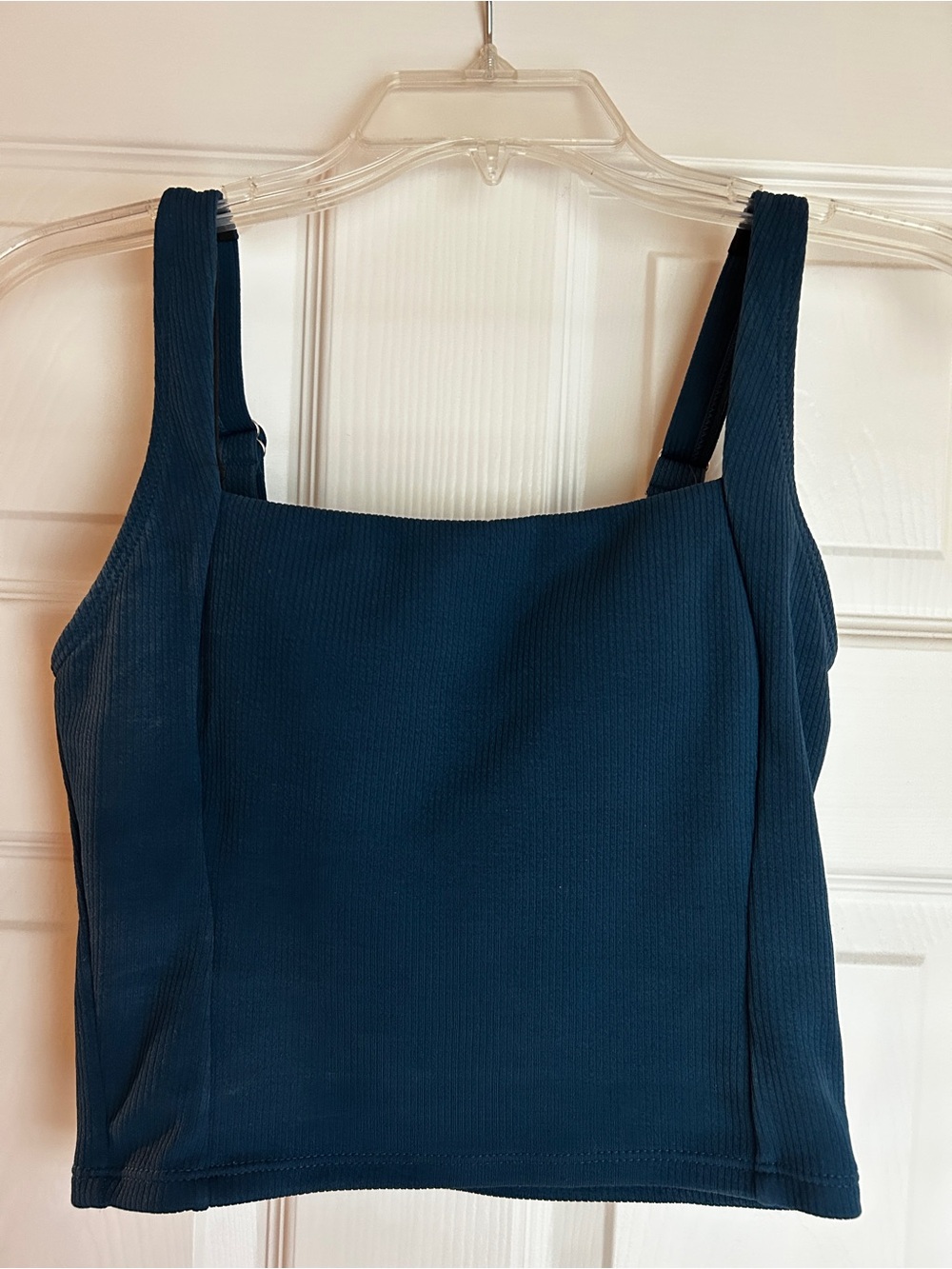 Women’s Geode Laguna swim top size small